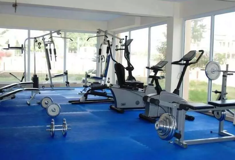 호텔 Orient Resort