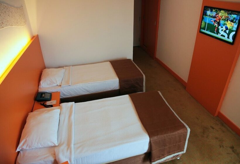 Отель Orient Resort