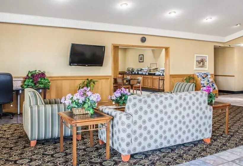 Отель Quality Inn Belton  Kansas City South