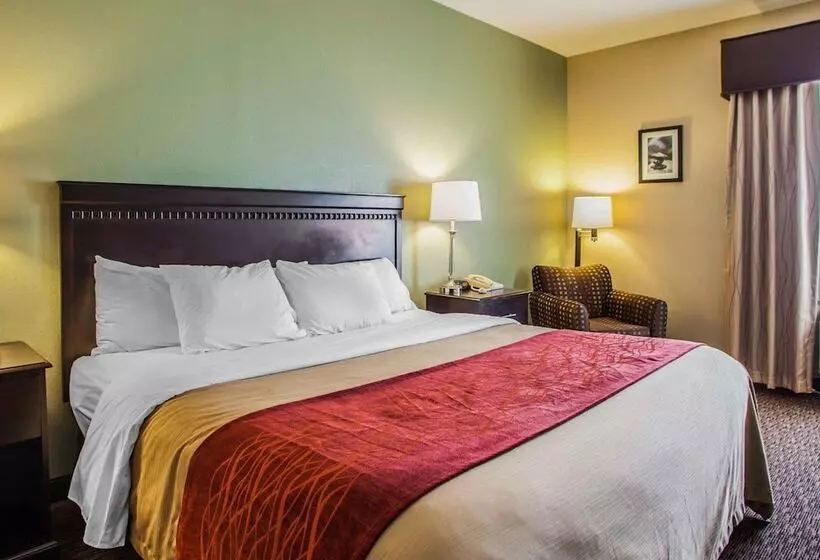 Отель Quality Inn Belton  Kansas City South