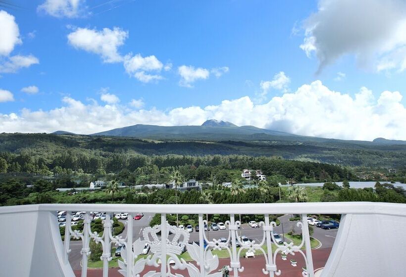 בית מלון כפרי Seogwipo Kal