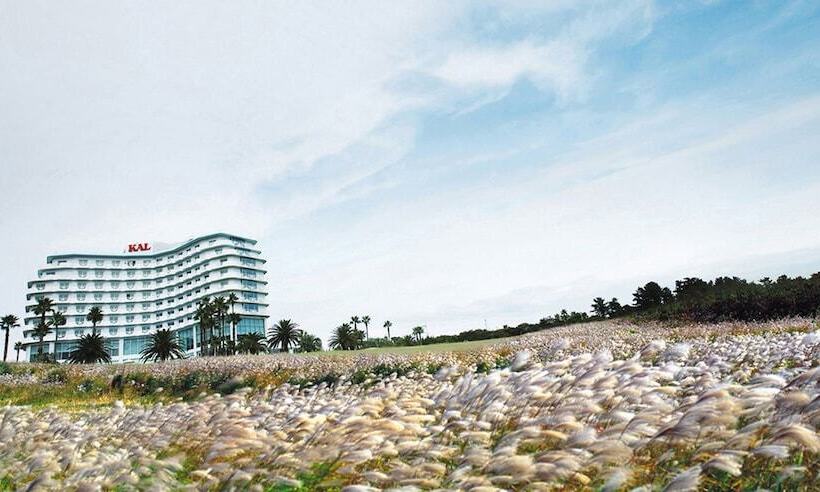 בית מלון כפרי Seogwipo Kal