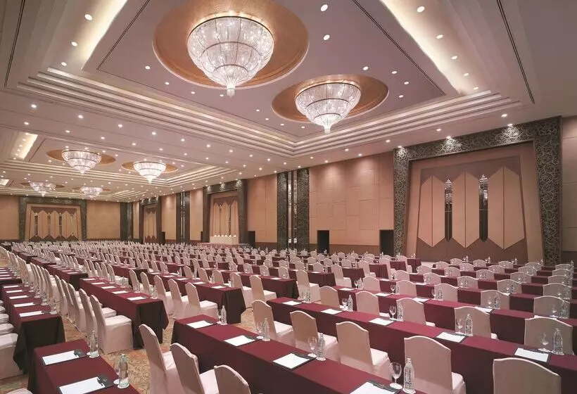 Отель Shangrila Chiang Mai