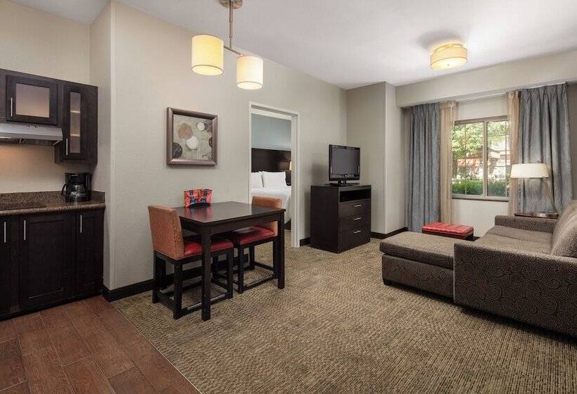فندق Staybridge Suites Fairfield Napa Valley Area, An Ihg