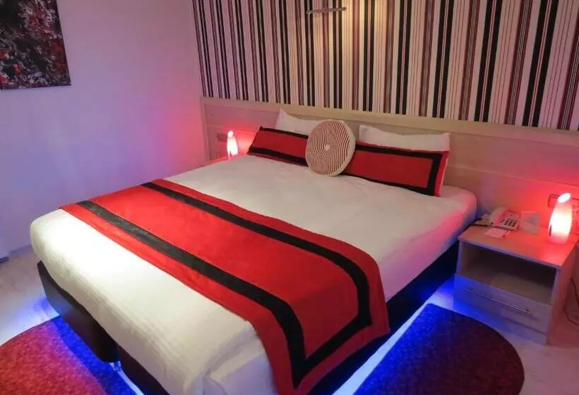 هتل Tempo Residence Comfort Izmir