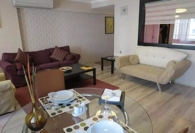 هتل Tempo Residence Comfort Izmir