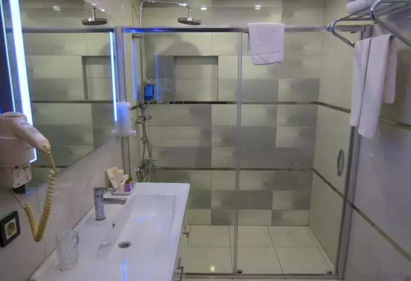 هتل Tempo Residence Comfort Izmir