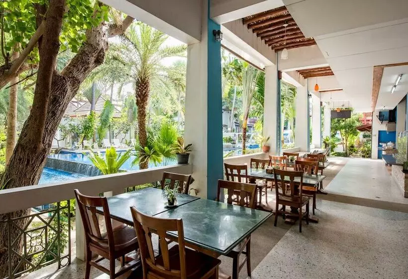 Koh Tao Montra Resort