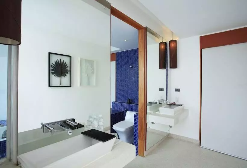 La Flora Resort Patong