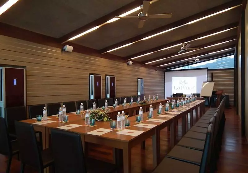 La Flora Resort Patong