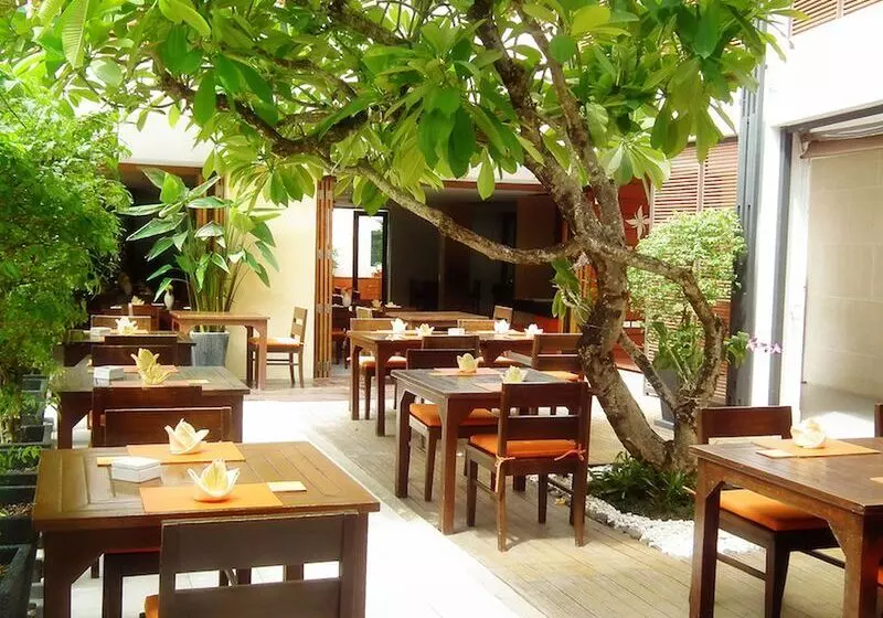 La Flora Resort Patong