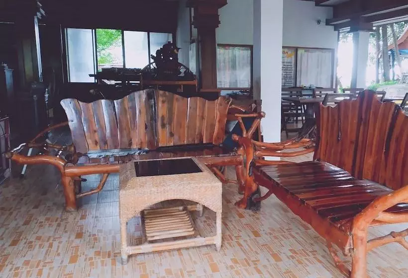 Lanta Marine Park View Resort