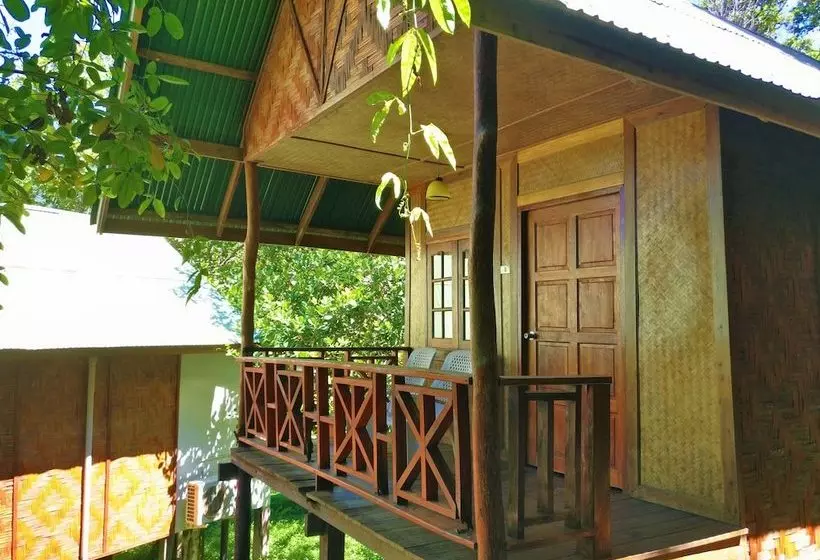 Lanta Marine Park View Resort