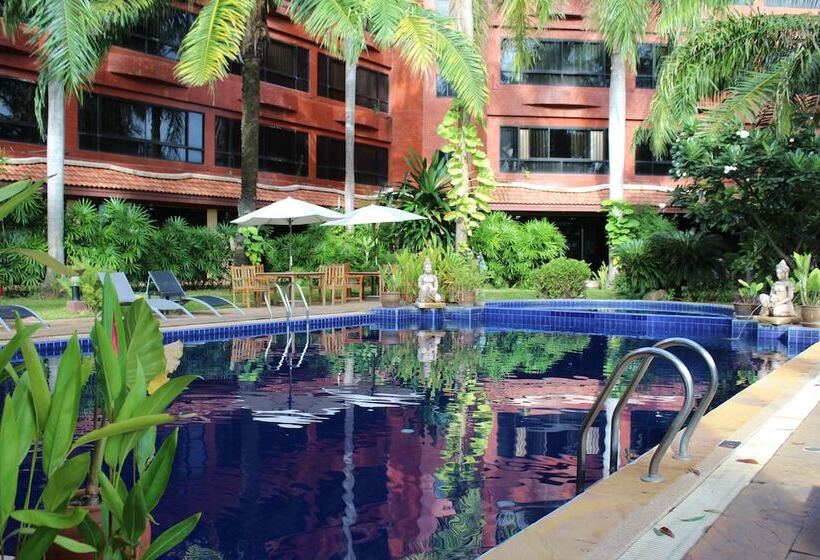 Nova Park Hotel Pattaya