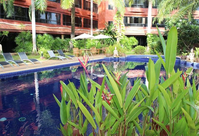 Nova Park Hotel Pattaya