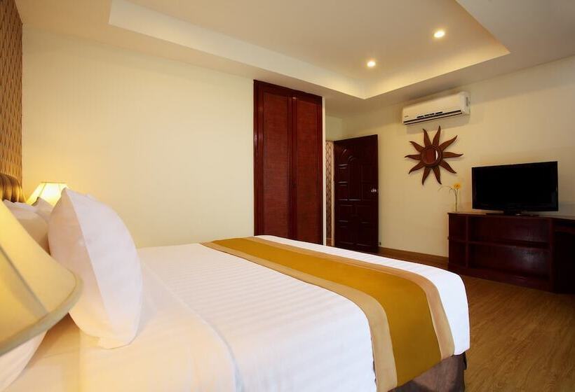 Nova Park Hotel Pattaya