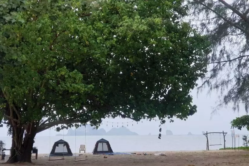 Pan Beachfront Resort Krabi