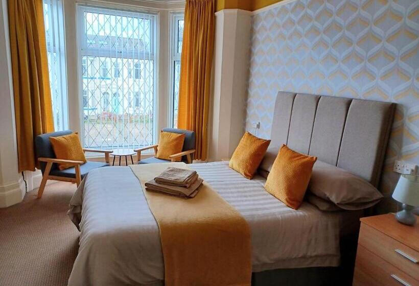 민박 The Copplehouse