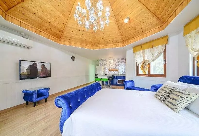 Geoje Gaonara Pension