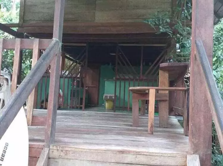 ホテル Cabaña Los Termales