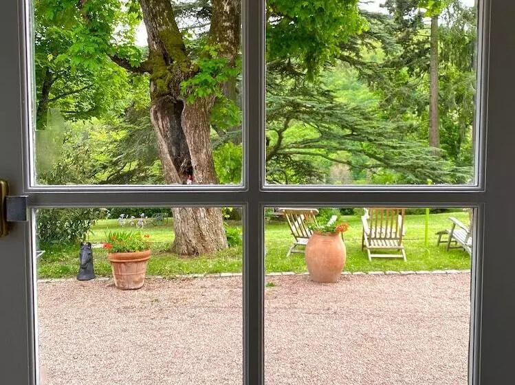 Hotelli Château Des Janroux