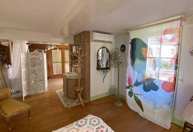 Hotelli Château Des Janroux