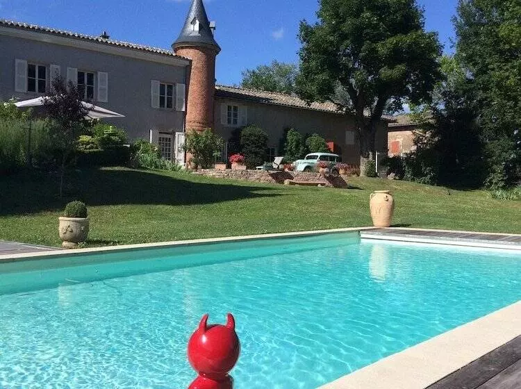 Hotelli Château Des Janroux