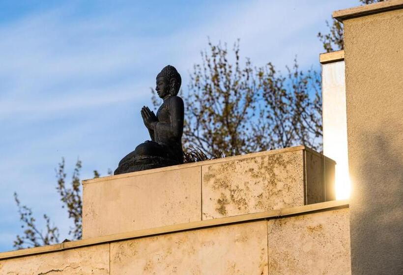 Отель Mala Garden Design