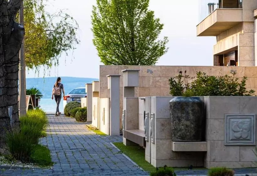 هتل Mala Garden Design