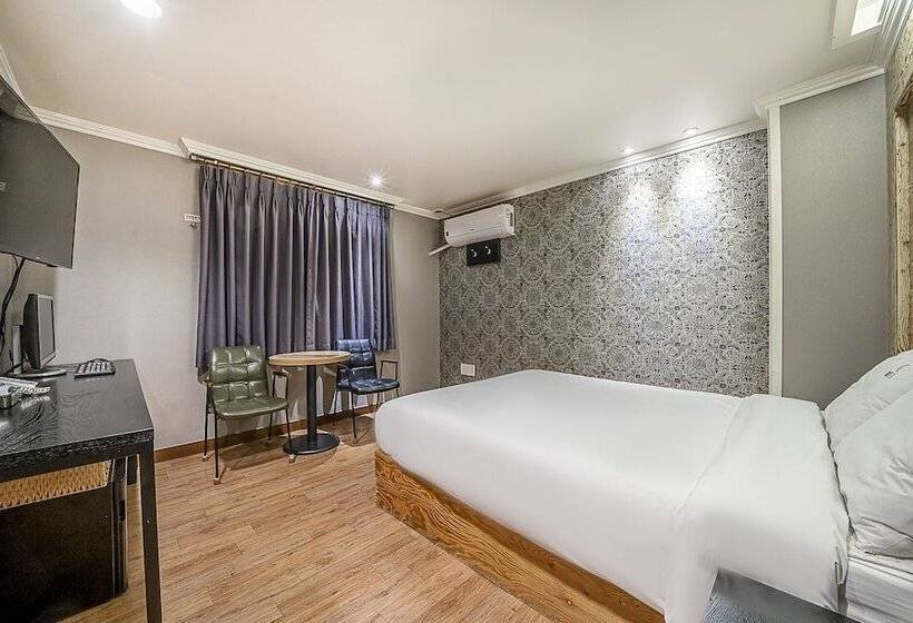 Motel Geojedo Gohyeon Q