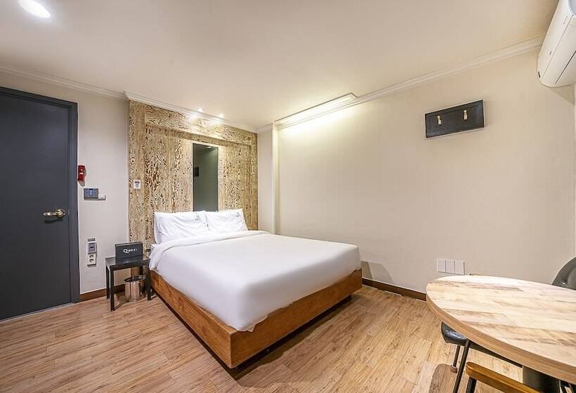 Motel Geojedo Gohyeon Q