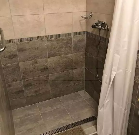 Majatalo Halász Airport Panzio