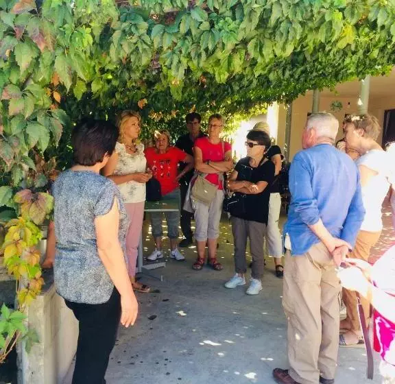 Majatalo Noravank B&b