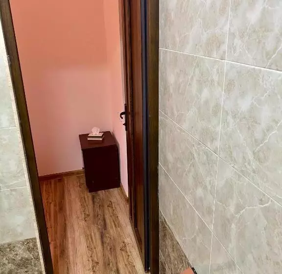 Majatalo Noravank B&b