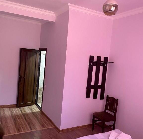 پانسیون Noravank B&b