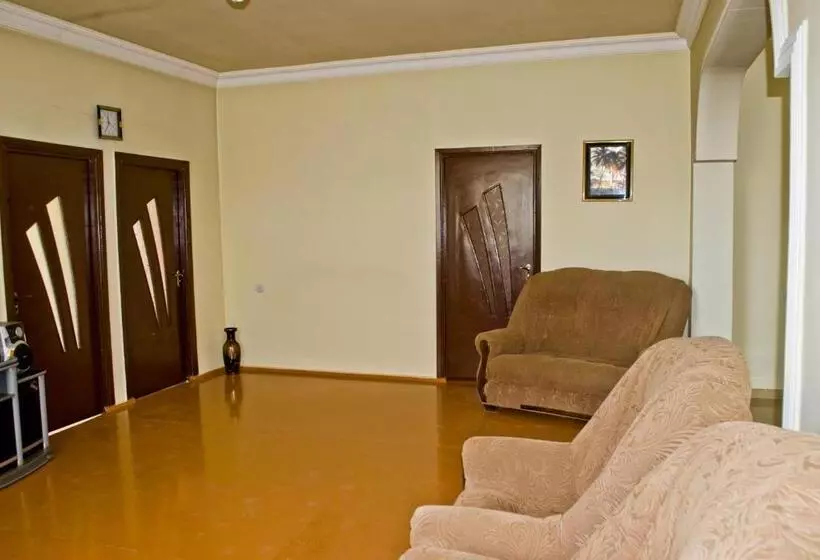 Majatalo Noravank B&b