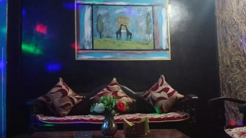 پانسیون Unique Hotel And Lodge   Pleasure Of Homely Stay