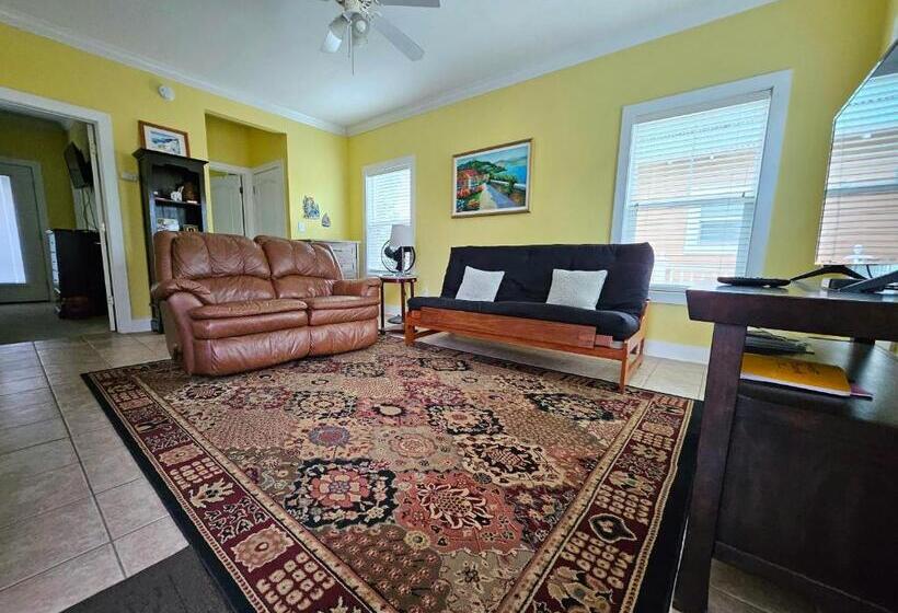 Perdido Key Purple Parrot Resort