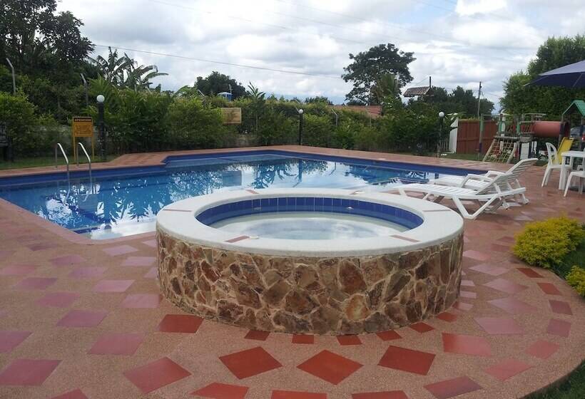 هتل Finca La Maquina