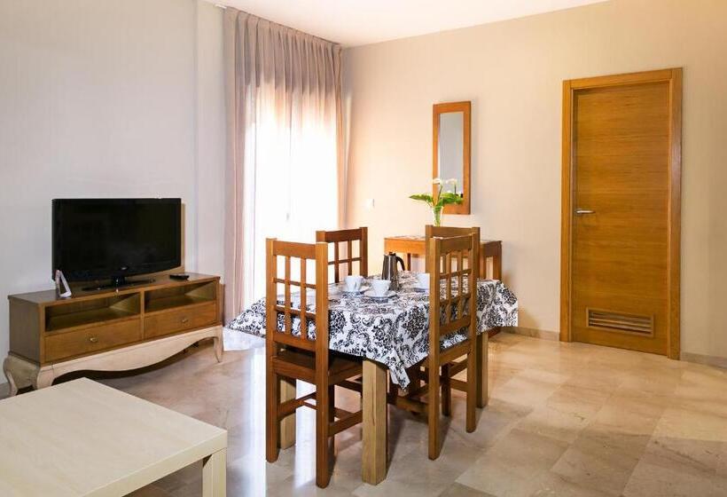 Apartamentos Turísticos La Castilleja