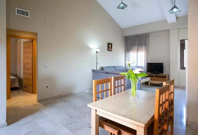 Apartamentos Turísticos La Castilleja