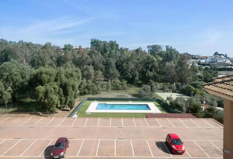 Apartamentos Turísticos La Castilleja