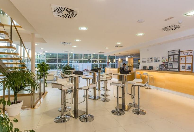 Apartaments Cales De Ponent