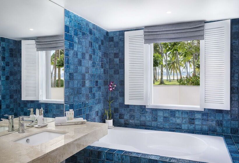 Avani Kalutara Resort