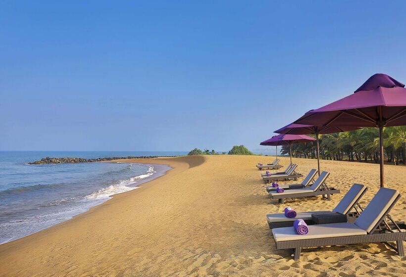 Avani Kalutara Resort