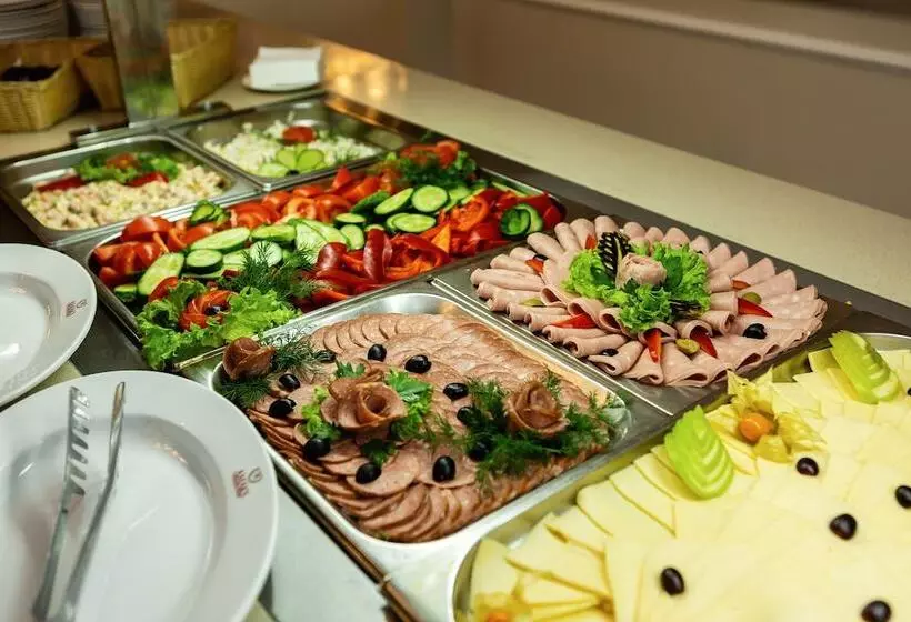 호텔 Amaks Congress