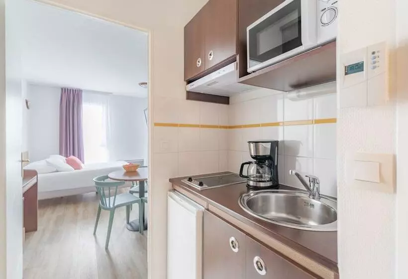 هتل Appart City Confort Brest