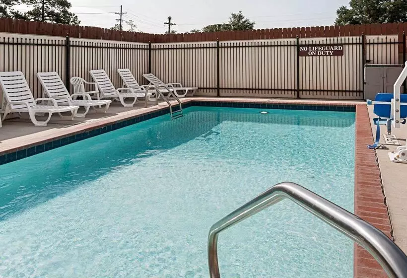 هتل Comfort Suites Lake Charles