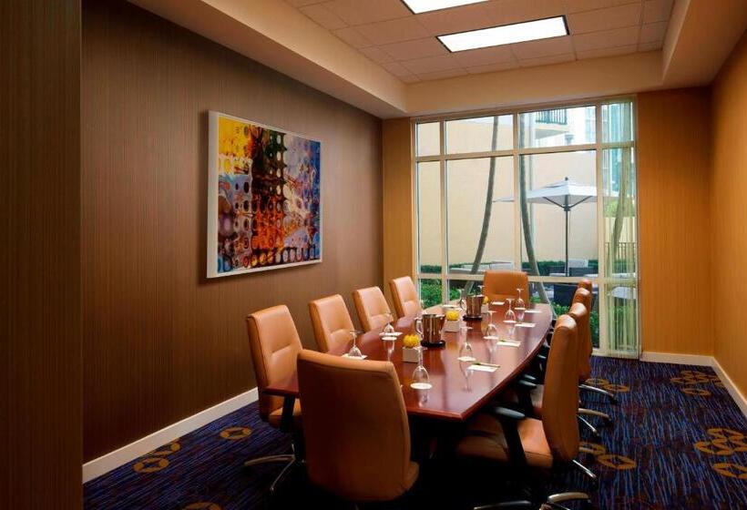 فندق Courtyard Miami Dadeland