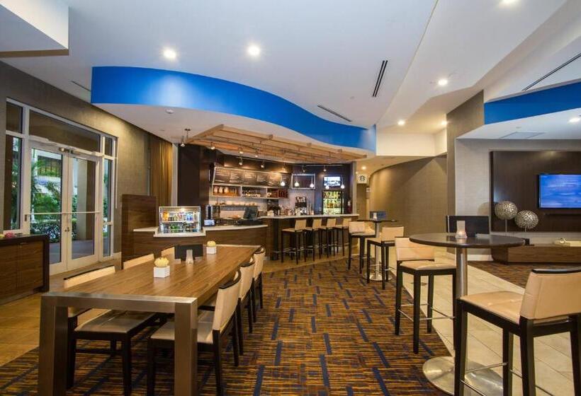 فندق Courtyard Miami Dadeland